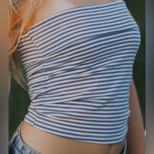 American Eagle Outfitters Navy and White Striped Crop Tube Top Size Large